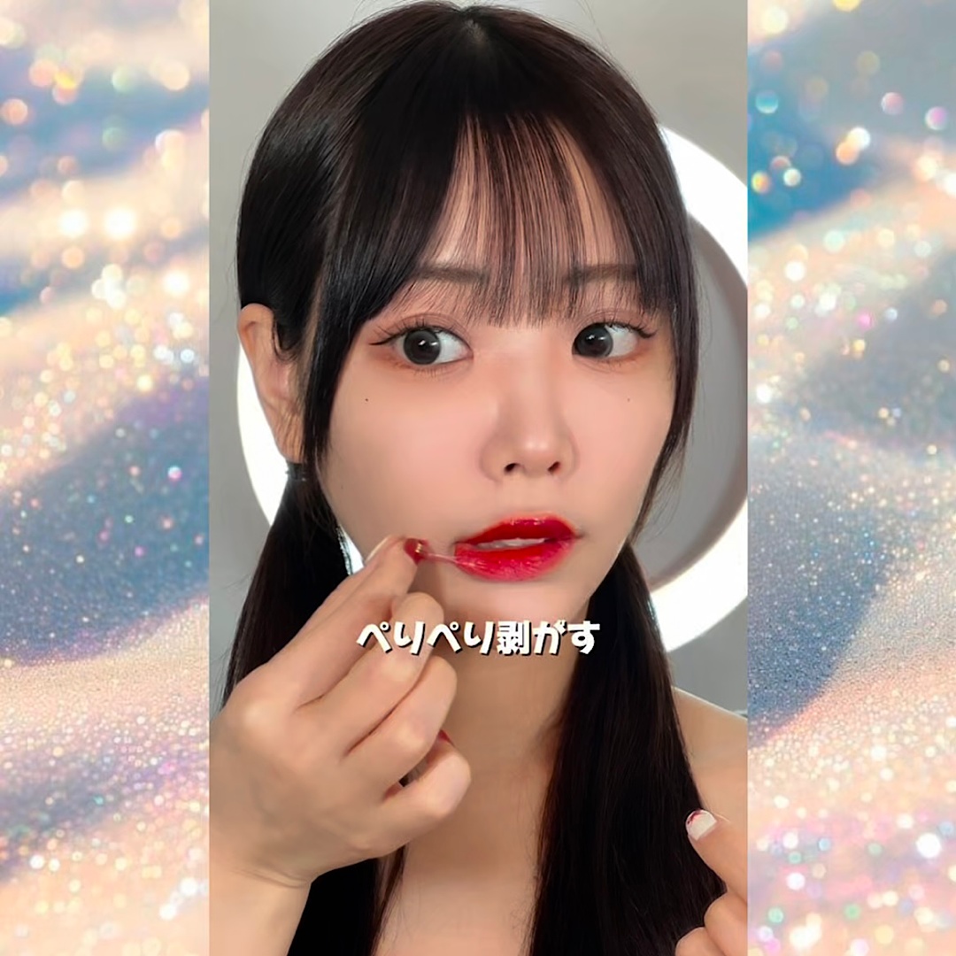 ペラペラ剥がす！落ちないリップタトゥー♡